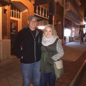 Meet your Posher, Adam